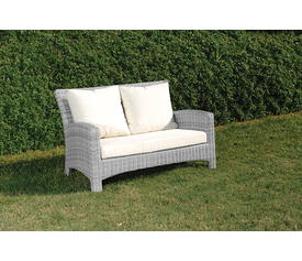 Rattan Καναπές 2 Θέσεων Με Μαξιλάρια