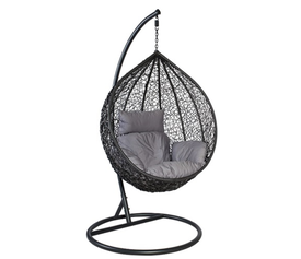 ΚΡΕΜΑΣΤΗ ΠΟΛΥΘΡΟΝΑ  ΜΕ ΡΕ RATTAN ΚΑΦΕ ΔΥΟ ΤΟΝΩΝ ME ΒΑΣΗ ΚΑΙ ΙΣΤΟ ΜΕΤΑΛΛΙΚΟ ΣΕ ΜΑΥΡΟ ΧΡΩΜΑ